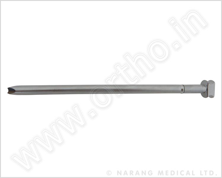 Q.077.48 - Distal Lock Screw Drill Sleeve Ø8.2/ Ø4.3mm 